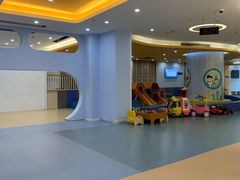 -戊辰亲子游泳俱乐部