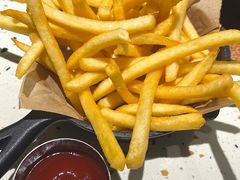 -必胜客(WOW中心城店)