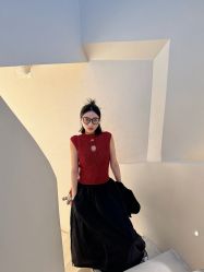 -SALON DE VANHADA