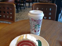 -星巴克(上海汇锦里店)