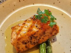 -杭州西子湖四季酒店-WL BISTRO西湖餐厅(灵隐路店)