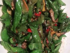 -雀蓝川菜(奥体广场店)