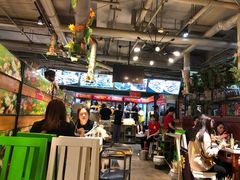 大堂-钢管厂歆瑞源油卤串串香(春熙路太古里店)