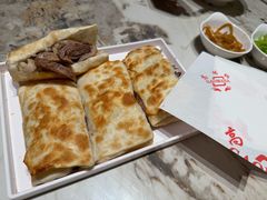 -高玛纳驴肉火烧(一世界店)