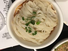 -小天鹅火锅·一线江景洪鼎旗舰店(洪崖洞店)