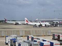 -班达拉奈克国际机场