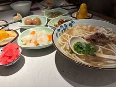 -鑫花溪牛肉米粉(凤凰街创始总店)