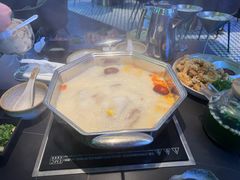 -新草堂锅物料理(泉城路店)