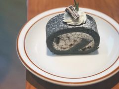 奥利奥蛋糕卷-Line 咖啡(石厦花园店)