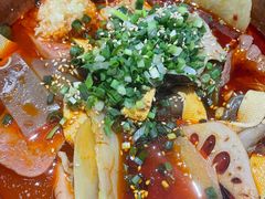 -成都你六姐·牛肉冒菜(信泰中心商场店)