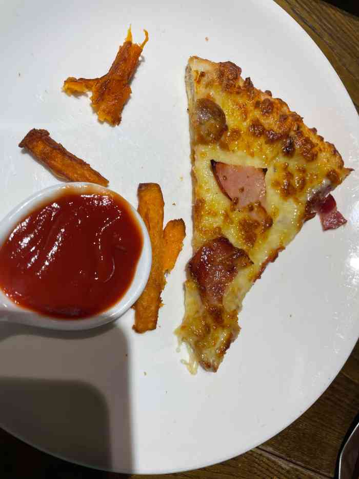 乌巢比萨(五棵松华熙hi-up店)-"吃的太high了忘记拍披萨了93要了两.