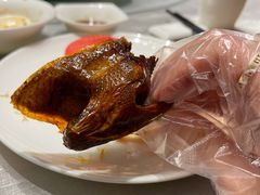 脆皮乳鸽-丰鲤楼•闽南茶楼(仟禧汇店)