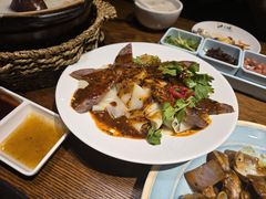 -南拳十三姨·潮汕砂锅粥(世纪金源店)