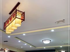 -壹阁胡羊焖饼(特色小吃街店)