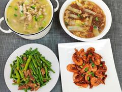-天鹅到家·保姆月嫂育儿嫂(朝阳店)