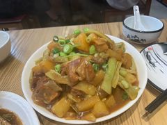 土豆芸豆炖排骨-方城小吃店
