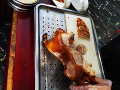 -湖庭壹品鸭王·传统北京烤鸭·别墅私房菜·庭院宵夜(江宁店)