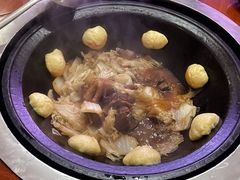 -巧婆婆特色东北菜·铁锅炖