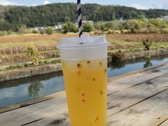 鲜榨西番莲-比顿咖啡(和顺古镇店)