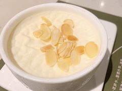 双皮奶-悦满楼·西关名点·湛江名菜(航空综合大厦店)