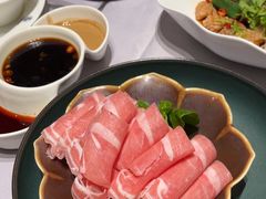 -红鼎豆捞·非遗鲍皇汤火锅(宝丰路店)