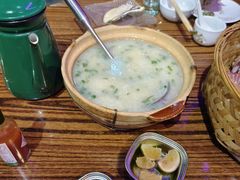 -蚝堡海鲜·威海菜·海肠捞饭·烧烤·亚洲吃蚝公司(幸福门店)