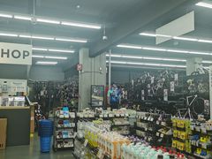 -迪卡侬(越秀公园店)