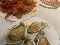 -领鲜活海鲜榴莲自助火锅(东门店)