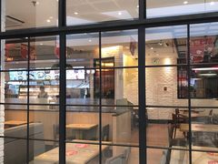 门面-老娘舅(苏州中心大道西大润发店)