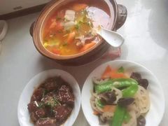 -优护佳医护级月嫂(和睦家浦西店)
