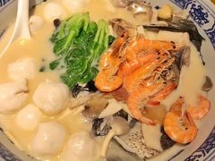极品八宝鱼头皇-山外山菜馆(玉泉路店)