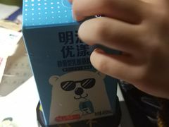 -全家便利店(新闸路二店)