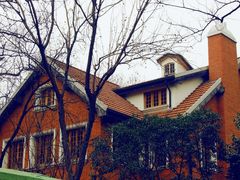 -衡山路(地铁站)