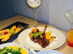 -穹六人间 people 6(岳阳路店)