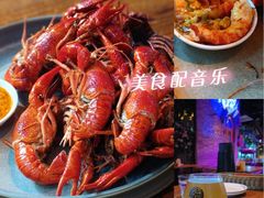 -双层巴士·鲜串鲜啤·团建聚会(凯德广场店)