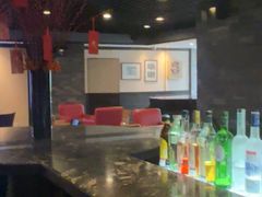 -上海锦江汤臣洲际大酒店柒酒廊