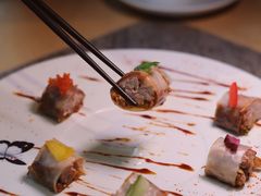 -穹六人间 people 6(岳阳路店)