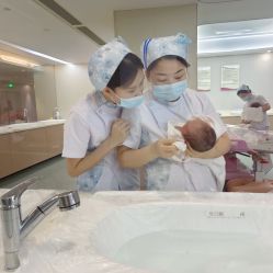 点击看大图 -宝生月子中心(民治店)