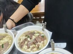 -刘信牛羊肉泡馍小炒(回民街店)