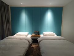 -上海怡沁园度假酒店