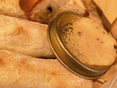 斯普汇经典餐前面包-斯普汇生蚝牛排馆(中骏世界城店)