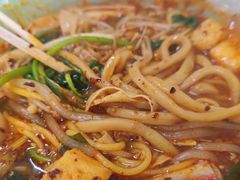 -老邮差酸辣粉麻辣烫(步行街店)