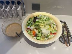 -涨巢·潮玩水疗局