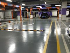 -北京财富中心-停车场