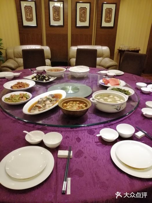 金陵江南大饭店包厢图片