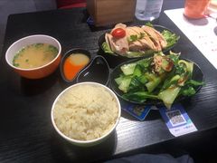 -绿柠食堂(北外滩店)