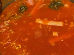 -靓寨酸汤火锅(时尚天河东一街店)