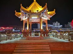 -敦煌夜市