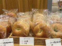 -提亚烘焙·手作面包·生日蛋糕(七星店)