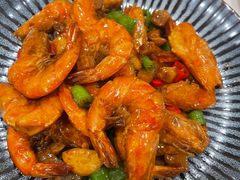 -龙悦湾酒家·八阵鱼生·渔人码头店